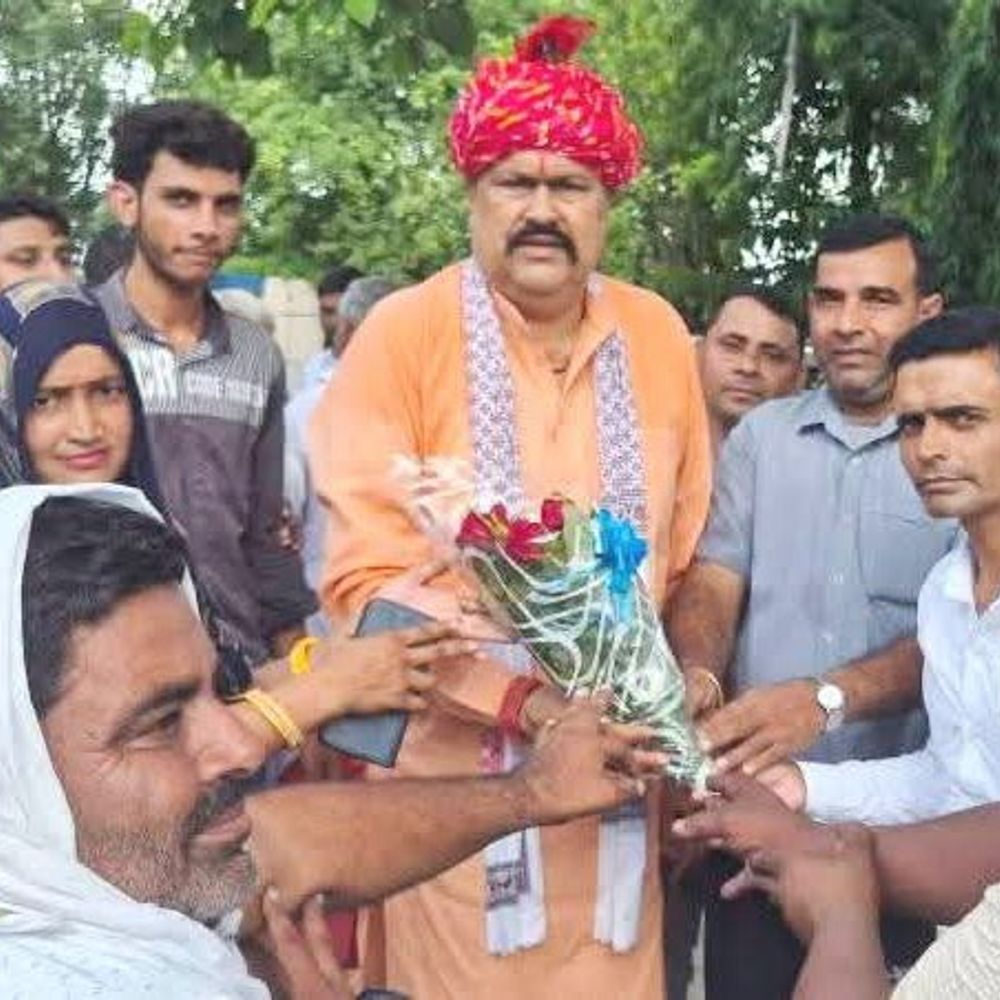 दिव्यांगों को विधायक कोष से स्वीकृत लाभ देने की मांग:51 स्कूटी स्वीकृत, लाभार्थियों तक नहीं पहुंची; दिव्यांग युवा शक्ति संगठन ने रोजगार देने की भी मांग की