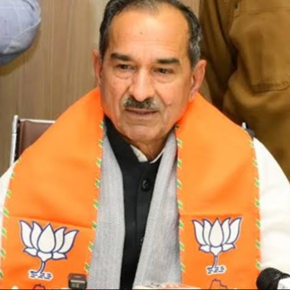 राठौड़ बोले- फ्रेंडशिप-वेलेंटाइन-डे की तरह ही आदिवासी दिवस:कांग्रेस का पलटवार, कहा- क्या वसुंधरा-किरोड़ी भेड़चाल के शिकार हैं या आप सठिया गए