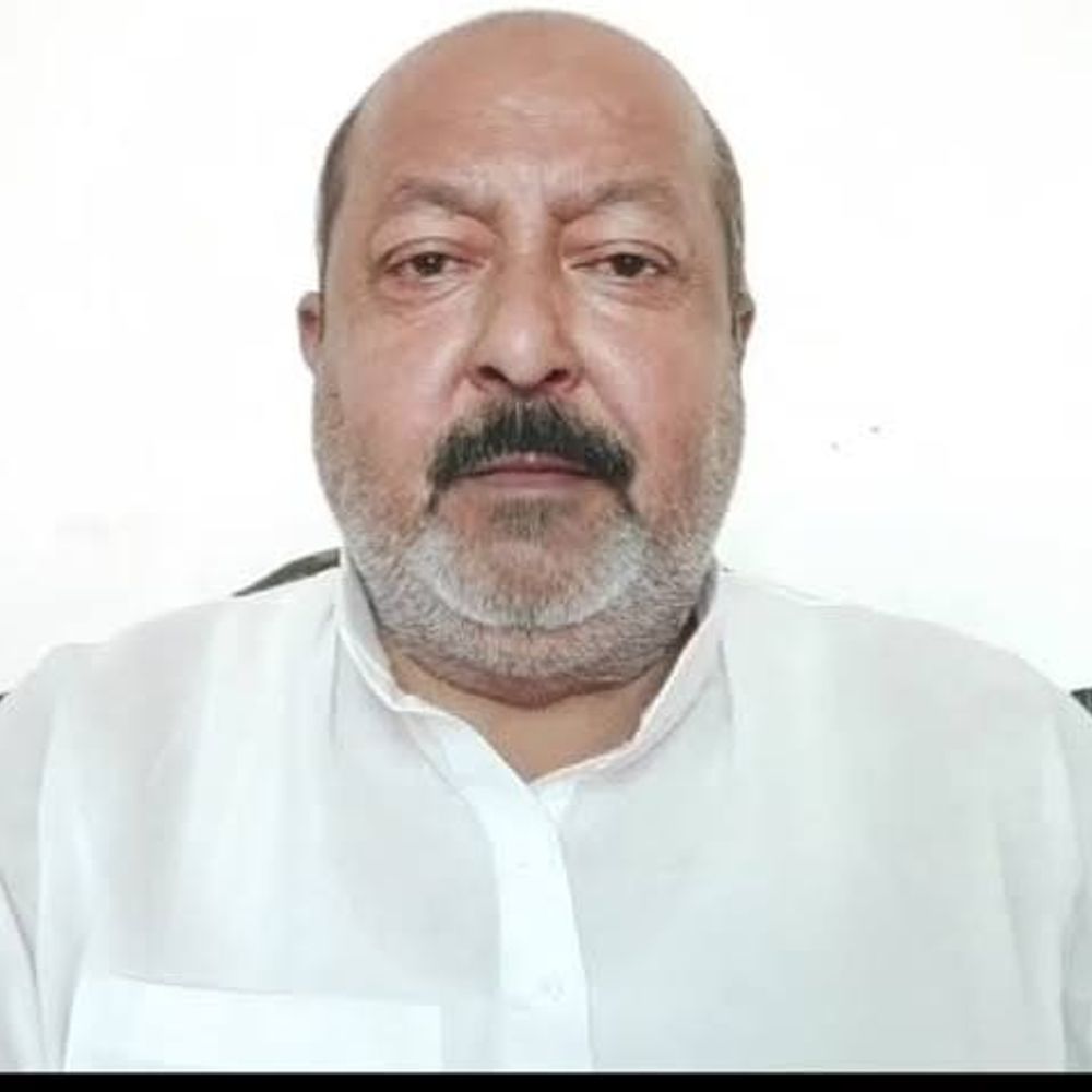 अखिलेश यादव के बचाव में आई ओवैसी की पार्टी:राजभर बोले- 'पीट देगा अहिर', AIMIM प्रवक्ता ने पूछा- 'हमलावरों में कितने ठाकुर-ब्राह्मण?'