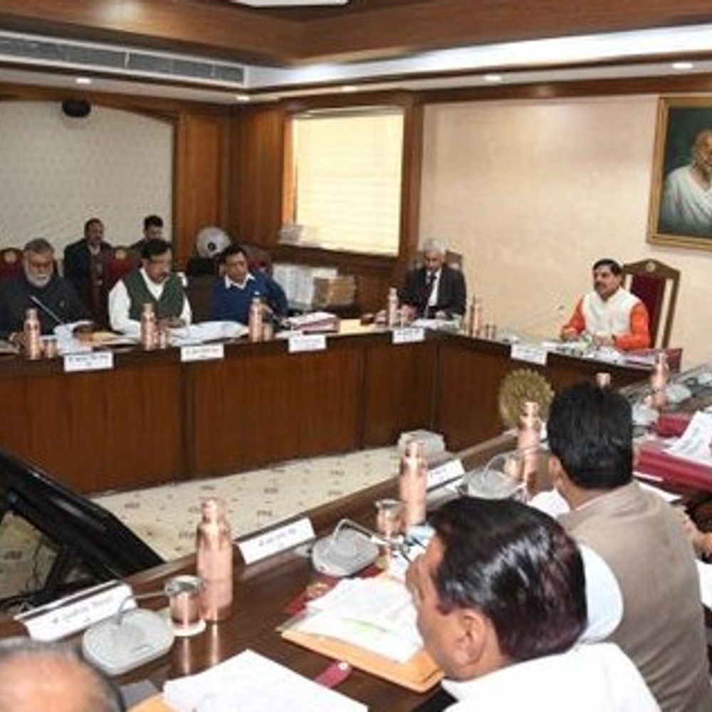 
                 कैबिनेट में मिलेगी भोपाल-विदिशा फोर लेन को मंजूरी:1757.55 करोड़ आएगी लागत; भोपाल-कानपुर हाई स्पीड कॉरिडोर के लिए फीडर कॉरिडोर बनेगा 
            