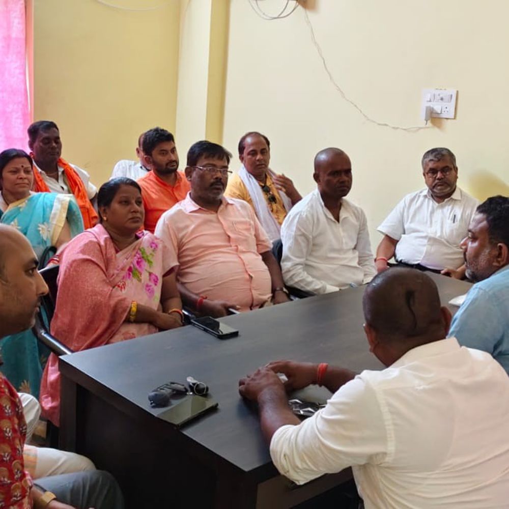 भाजपा मधुबनी जिला पदाधिकारियों की मासिक बैठक:तिरंगा यात्रा समेत कई कार्यक्रमों की तैयारी पर चर्चा