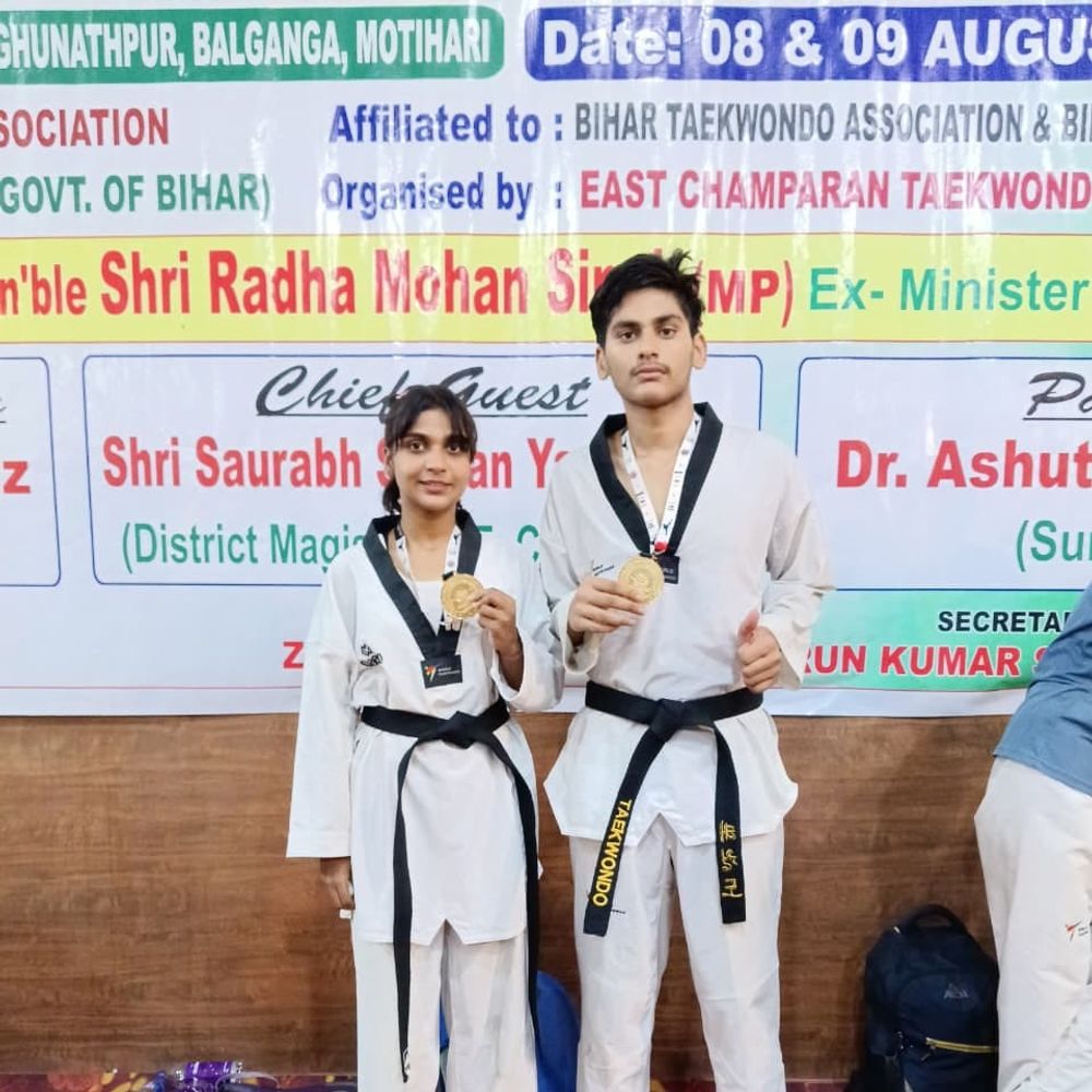 बक्सर की सृष्टि और सौरभ ने जीता गोल्ड मेडल