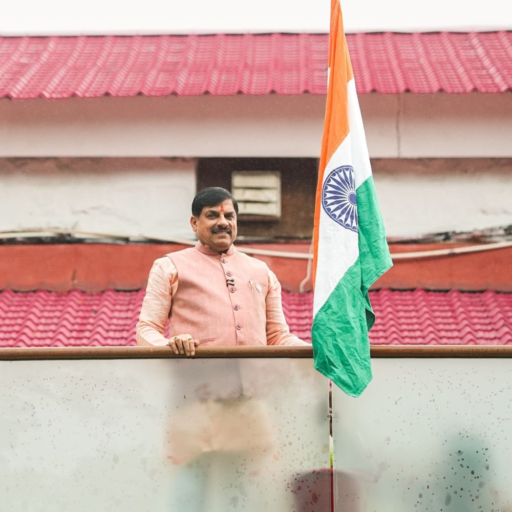 
                 सीएम भोपाल में, मंत्री सिलावट इंदौर में करेंगे ध्वजारोहण:कैलाश विजयवर्गीय देवास में फहराएंगे तिरंगा; 24 जिलों में कलेक्टर होंगे चीफ गेस्ट 
            