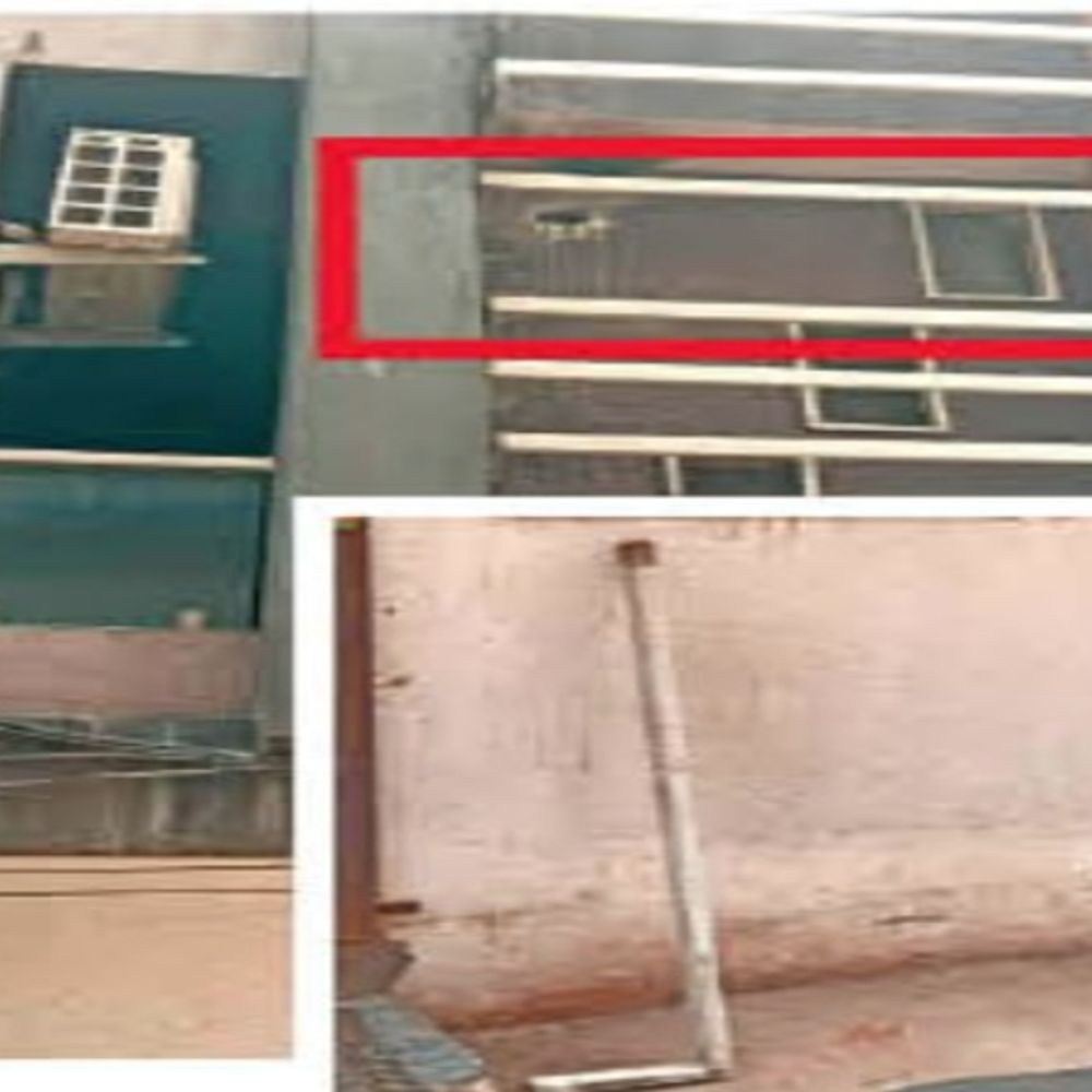 
                 हत्या नहीं हादसा!:सरिया पकड़ उतर रहा था साहू, टूटने से गिरा 
            