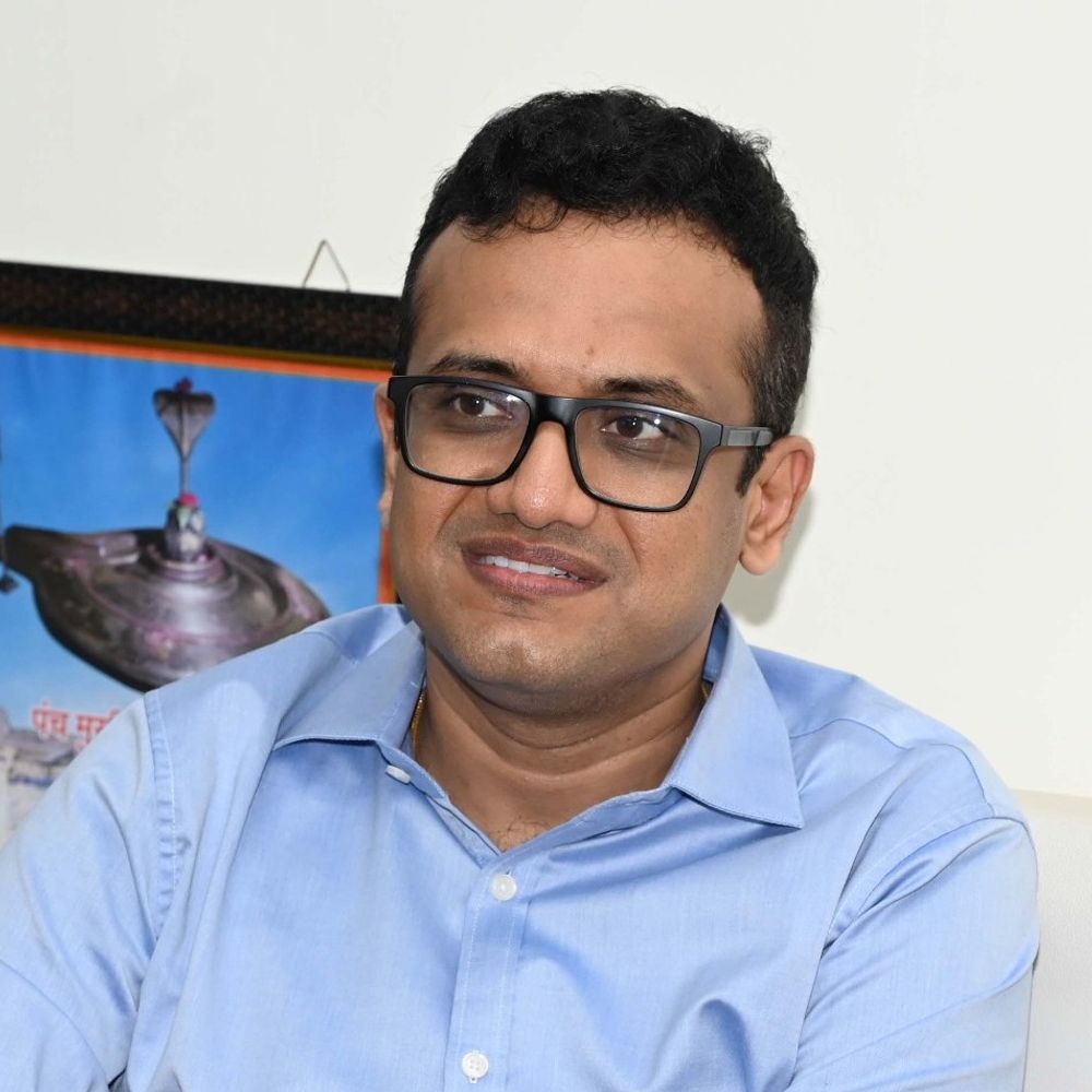
                 रतलाम में जनसुनवाई व्यवस्था में बदलाव:प्रत्येक विभाग में हर मंगलवार होगी जनसुनवाई; कलेक्ट्रेट आने की नहीं होगी आवश्यकता 
            