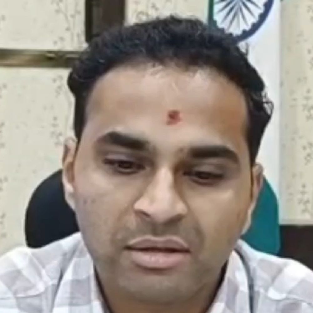 अवैध भूजल दोहन पर कार्रवाई नहीं, देवरिया डीएम को NGT:औद्योगिक इकाइयों, ईंट-भट्ठों में अवैध दोहन की शिकायत पर जवाब मांगा