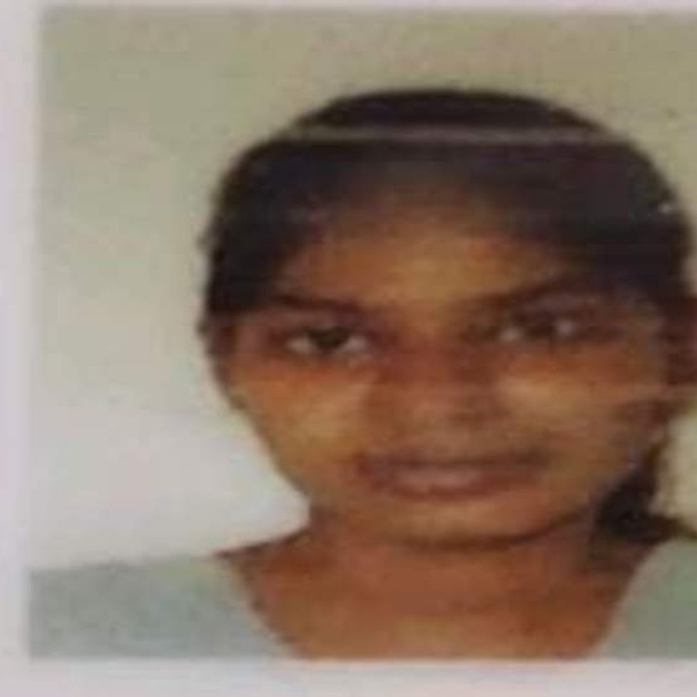 
                 इंदौर में निजी कॉलेज की प्रोफेसर ने सुसाइड किया:दो दिन पहले रूम पार्टनर बाहर गई थी, लौटने पर घटना का पता चला 
            