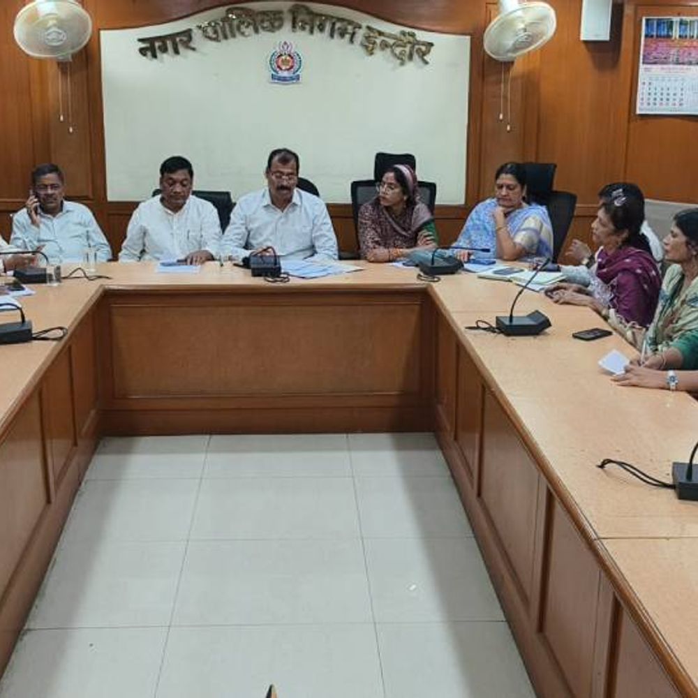 
                 5 सितंबर को रवींद्र नाट्यगृह में शिक्षक सम्मान समारोह:शहर के उत्कृष्ट शिक्षक होंगे सम्मानित, मंगाए जाएंगे शिक्षकों के नाम 
            