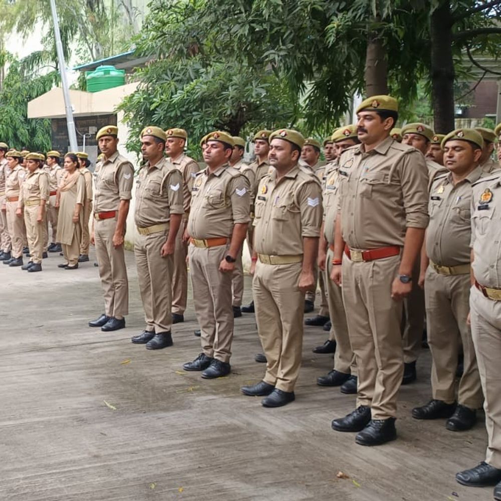 मुजफ्फरनगर में विभाजन त्रासदी को किया याद:पुलिस कार्यालय और सिविल लाइन थाने में दो मिनट का मौन; शहीदों को दी श्रद्धांजलि