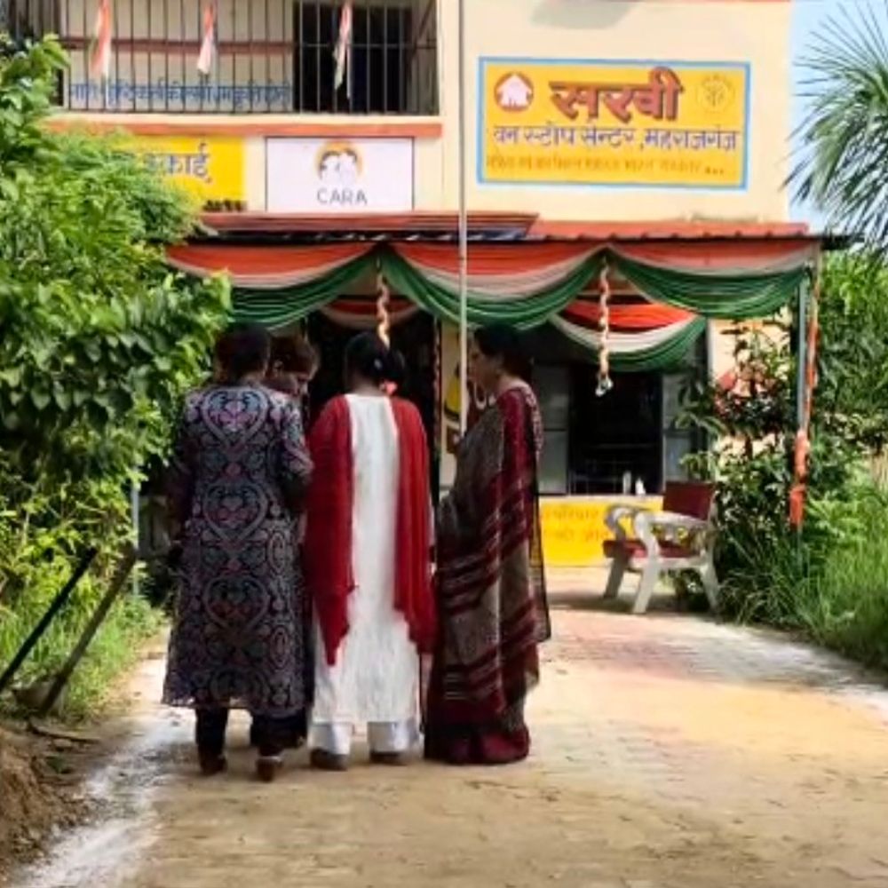 वन स्टॉप सेंटर से फरार किशोरी सकुशल बरामद:ड्यूटी में लापरवाही पर दो महिला पुलिसकर्मी निलंबित