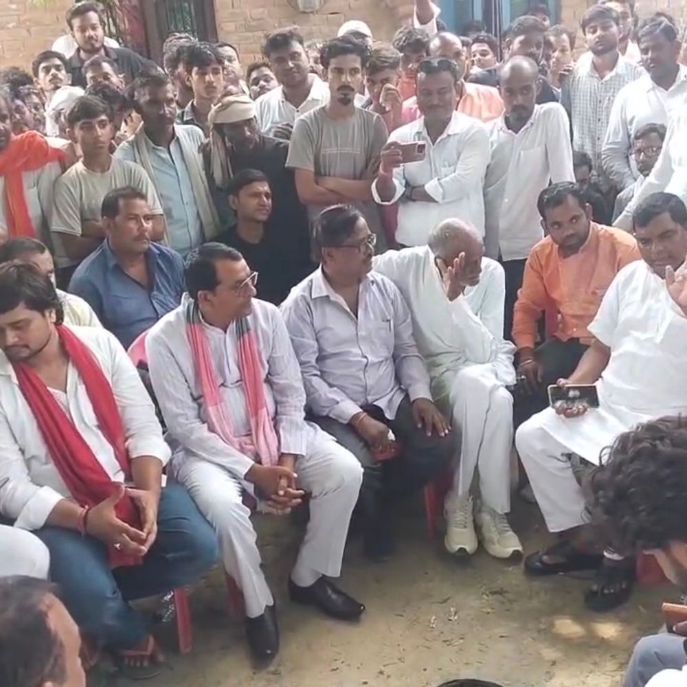 40 घंटे से रखा शव, अंतिम संस्कार से इनकार:परिजन बोले- सभी आरोपी गिरफ्तार हों, बुलडोजर कार्रवाई की जाए