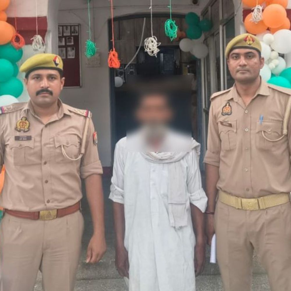 फर्जी बैनामे के मामले में एक और आरोपी गिरफ्तार:मालिक की जगह दूसरे व्यक्ति को खड़ा कर कराया था बैनामा, शिकायतकर्ता को धमकी देने का आरोप