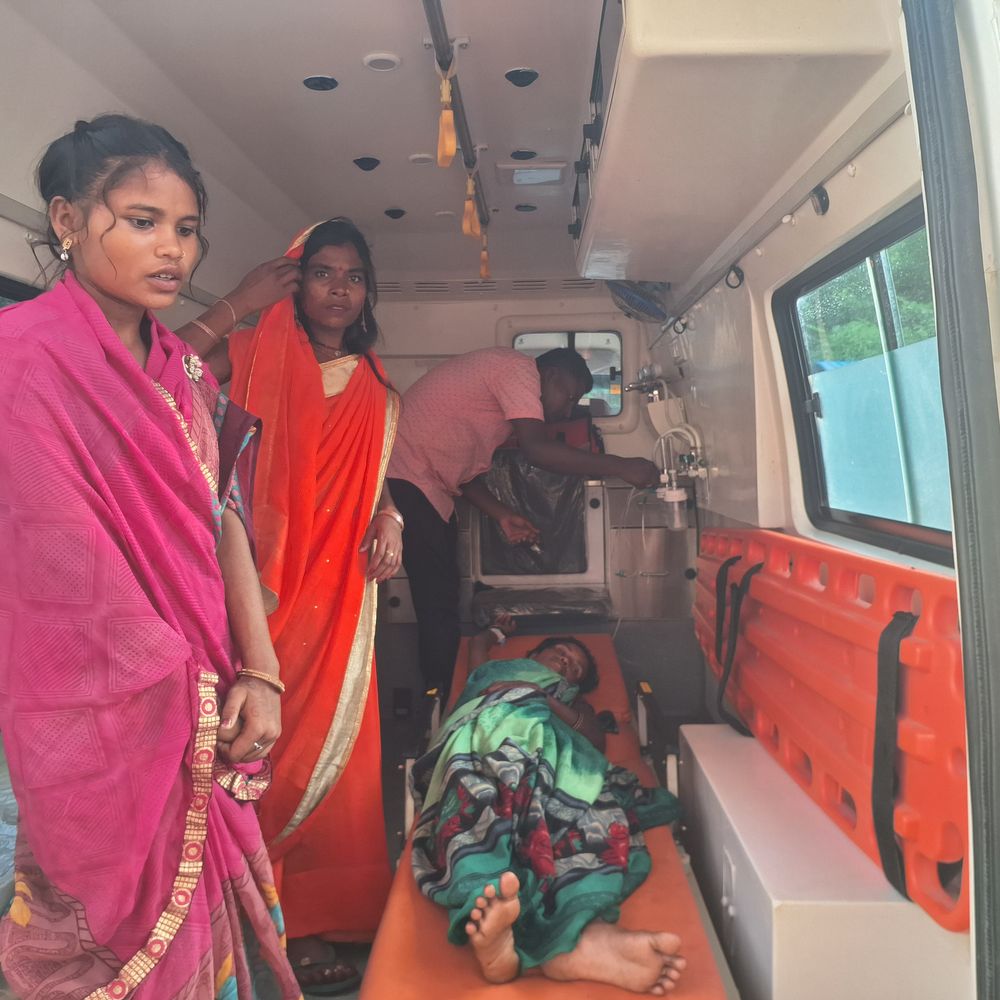 पत्नी को चूहा मारने की दवा खिलाने का आरोप:रामानुजगंज में देवर से अवैध संबंध का शक, कमरे में बंदकर पीटा, महिला गंभीर, बलरामपुर रेफर