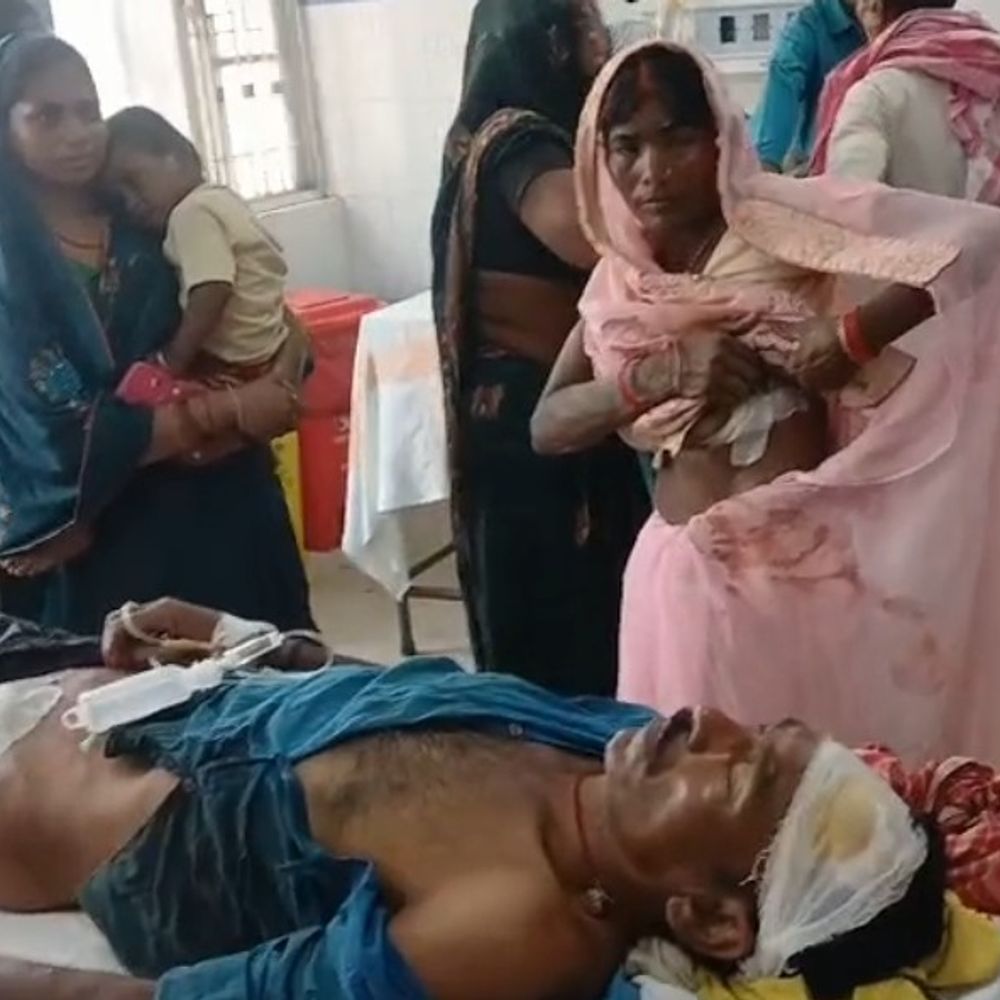 बक्सर में खेत में मवेशी जाने पर विवाद:4 लोगों पर चाकू से हमला, सभी घायलों का अस्पताल में इलाज जारी