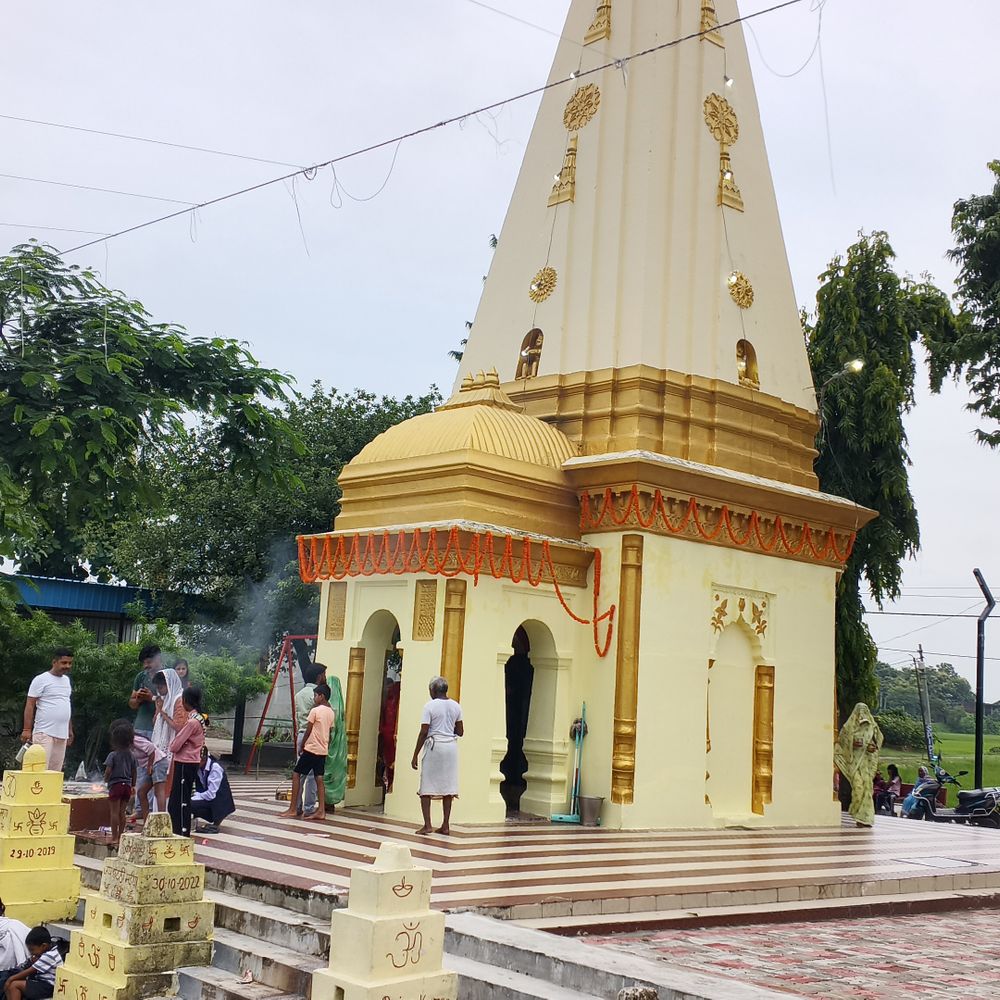 शिवनगर शिव मंदिर में नाग पंचमी पर उमड़ी भक्तों की:श्रद्धालुओं ने भगवान शिव और नाग देवता की विधि-विधान से पूजा की
