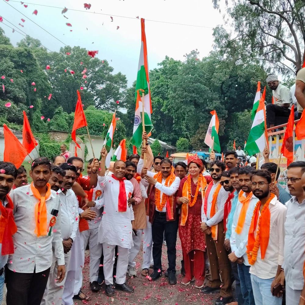 रानी अवंतीबाई जयंती पर शाही से बरेली तक भव्य बाइक:अजय राजपूत के नेतृत्व में उमड़ा जनसैलाब, मंत्री अरुण सक्सेना भी हुए शामिल