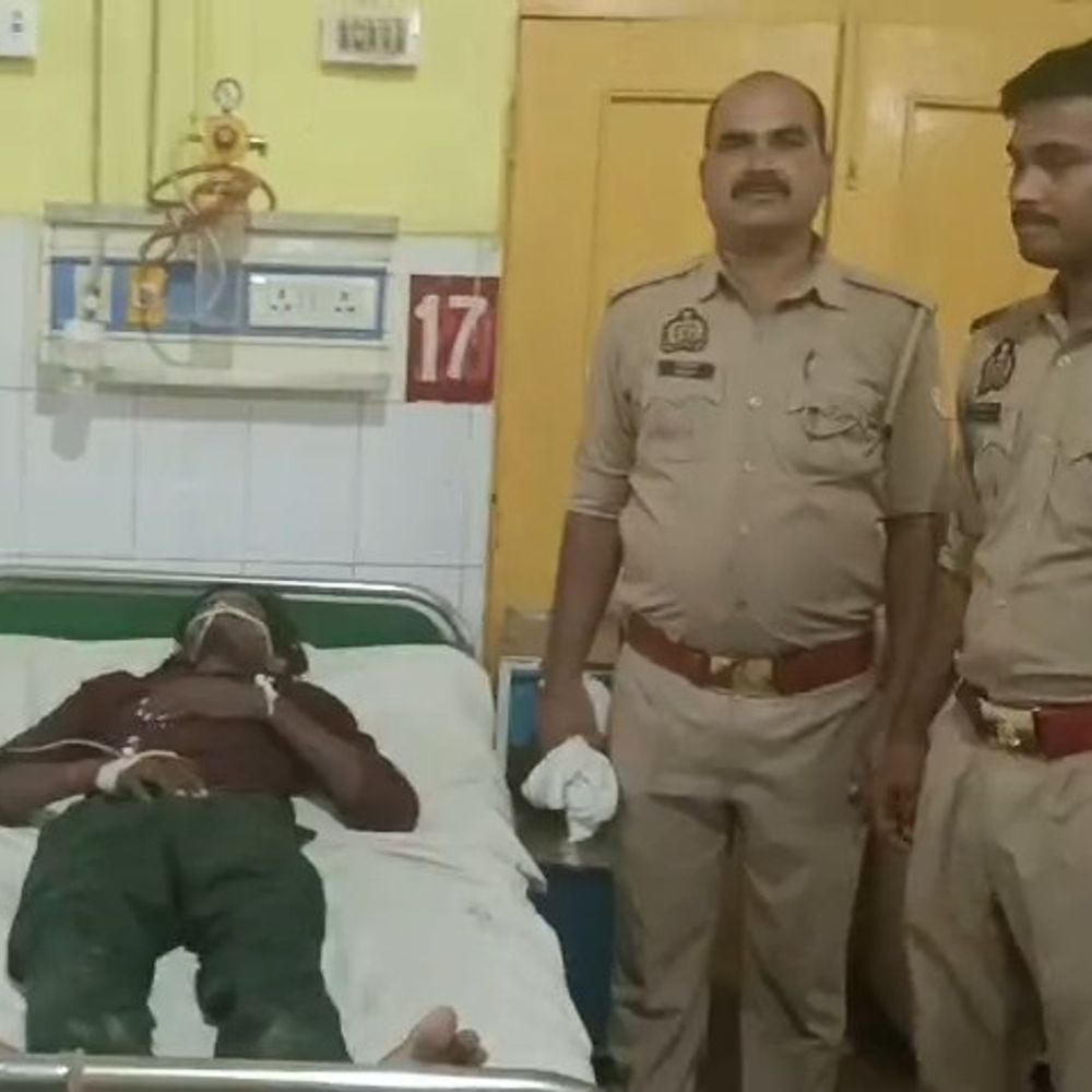 सीतापुर में युवती को पिलाया जहर:कुछ देर बाद प्रेमी ने भी की आत्महत्या की कोशिश, दोनों अस्पताल में भर्ती