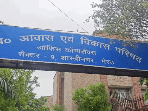 शास्त्रीनगर में 21 निजी अस्पतालों को आवास विकास का नोटिस:आवासीय भवनों में संचालित व्यावसायिक गतिविधियों को बंद करने के लिए एक हफ्ते का समय