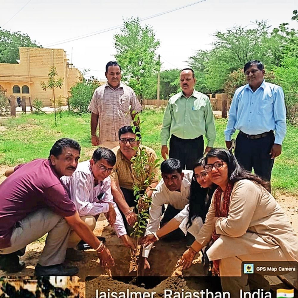 विधिक जागरूकता शिविर में युवाओं को दी साइबर सुरक्षा की जानकारी