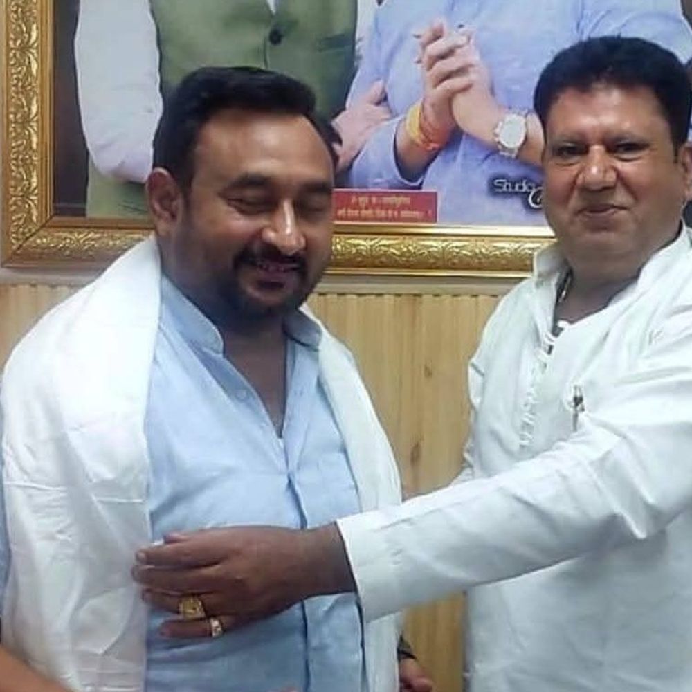 डॉ. भोला सिंह भाजपा राष्ट्रीय सचिव बने:बुलंदशहर में कार्यकर्ताओं ने मनाया जश्न, बांटी मिठाई