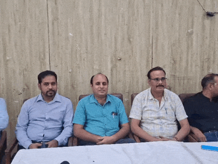
                 भोपाल में पहली बार राष्ट्रीय स्पाइन कॉन्फ्रेंस:देश-विदेश के 400 से ज्यादा विशेषज्ञ जुटेंगे, 21 से 23 अगस्त तक आयोजन 
            