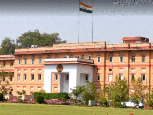 7 दिन में ही SDM सविता शर्मा का ट्रांसफर:अमृता खंडेलवाल को वापस दांतारामगढ़ लगाया,अनिल कुमार होंगे सीकर के नए ADM