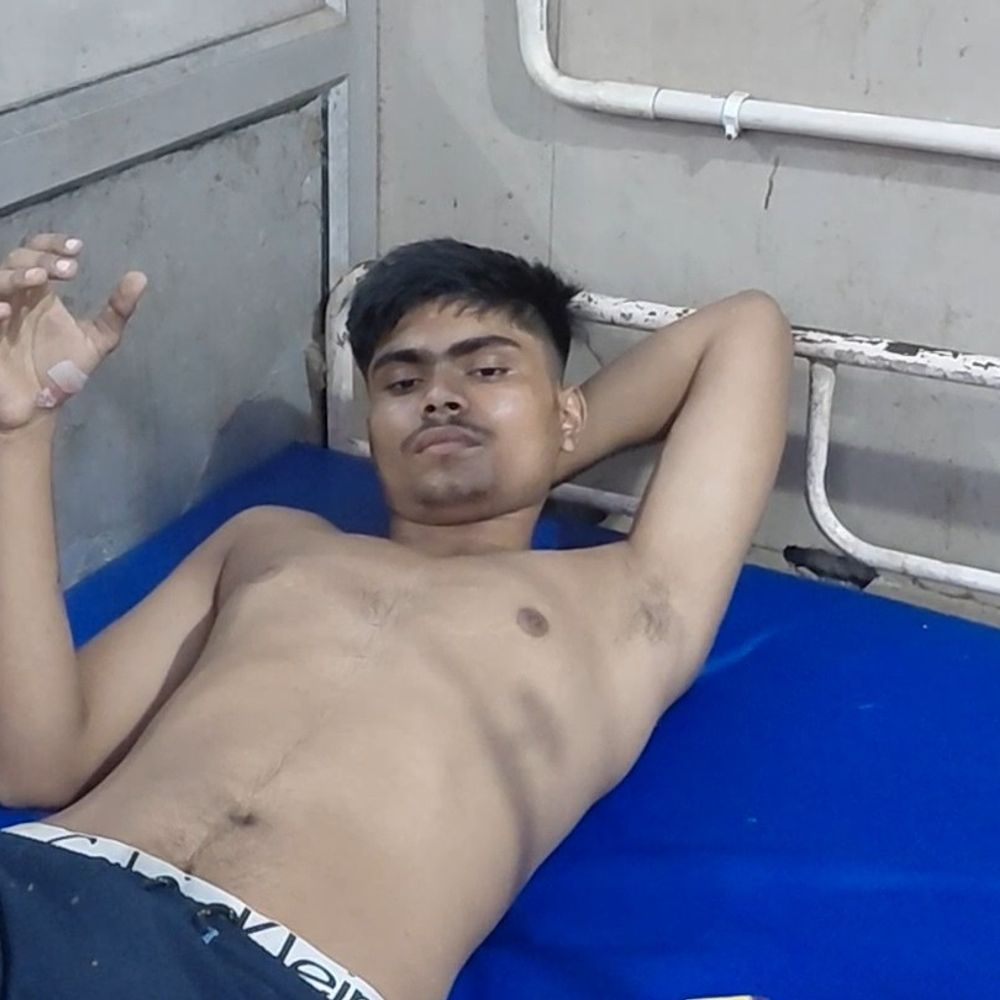 भर्ती रैली में दौड़ते समय युवा बेहोश:दो अभ्यर्थी लोहिया अस्पताल में भर्ती, राजपूत रेजिमेंटल में चल रही है रिलेशनशिप भर्ती