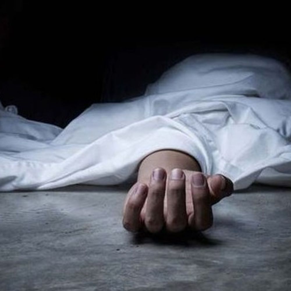 सहारनपुर में फर्जी डेथ सर्टिफिकेट बनाने पर पंचायत सचिव सस्पेंड:सहायक को भी निलंबित करने के आदेश, दो सदस्यीय समिति की जांच के बाद एक्शन
