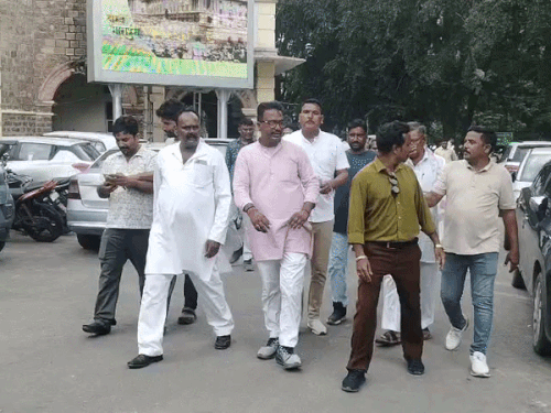 कोटा में वार्ड 4 को एसटी आरक्षण पर आपत्ति:लोग बोले- ओबीसी-जनरल के 70 फीसदी वोटर; धाकड़ महासभा ने कहा- पिछड़ा आयोग की रिपोर्ट सार्वजनिक हो