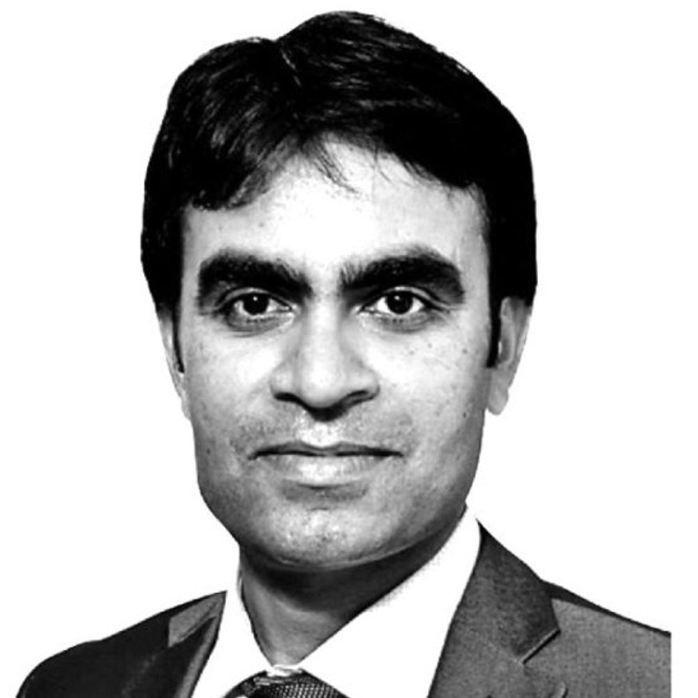 डॉ. चन्द्रकान्त लहारिया का कॉलम:मुनाफा तय न करे कि कौन-सी जांच हो और कौन-सी दवा दें