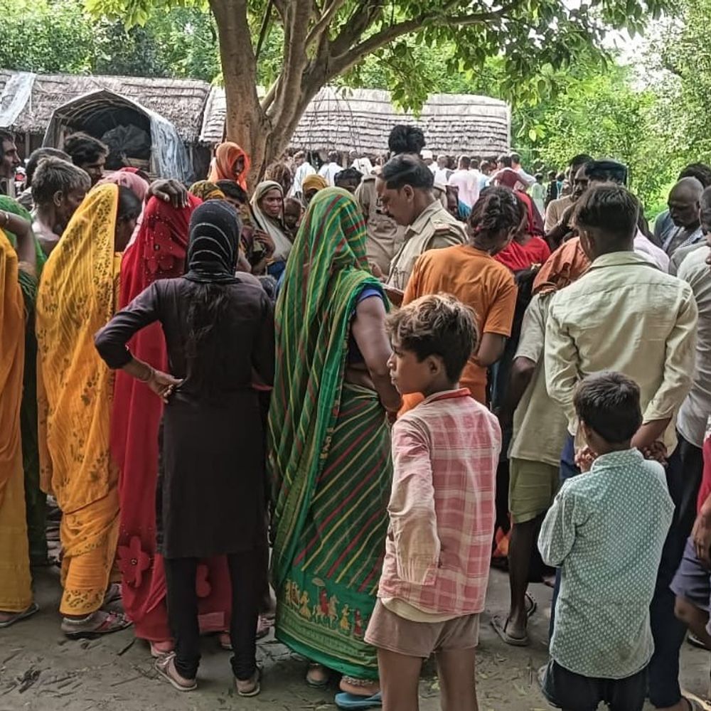 सीतापुर में नाले में डूबे दो चचेरे भाइयों की मौत:नाला पार करते समय पैर फिसला, मृतकों के परिजनों को मिलेगा 4 लाख मुआवजा