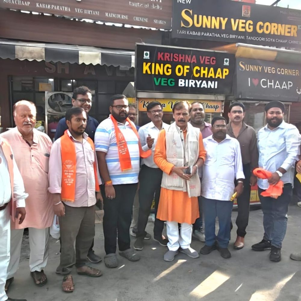 3 सितंबर को लखनऊ में स्वदेशी व्यापारी कुंभ:ऐशबाग रोड पर व्यापारियों ने चलाया संपर्क अभियान, बड़ी संख्या में शामिल होने का दिया भरोसा