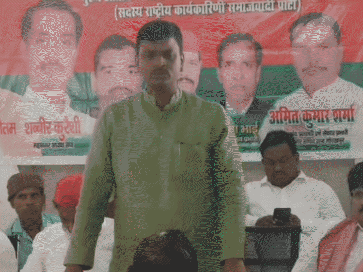 गोरखपुर में सपा की PDA पंचायत:नेता बोले- अभी से जुट जाएं कार्यकर्ता, 2027 में अखिलेश को CM बनाने का संकल्प