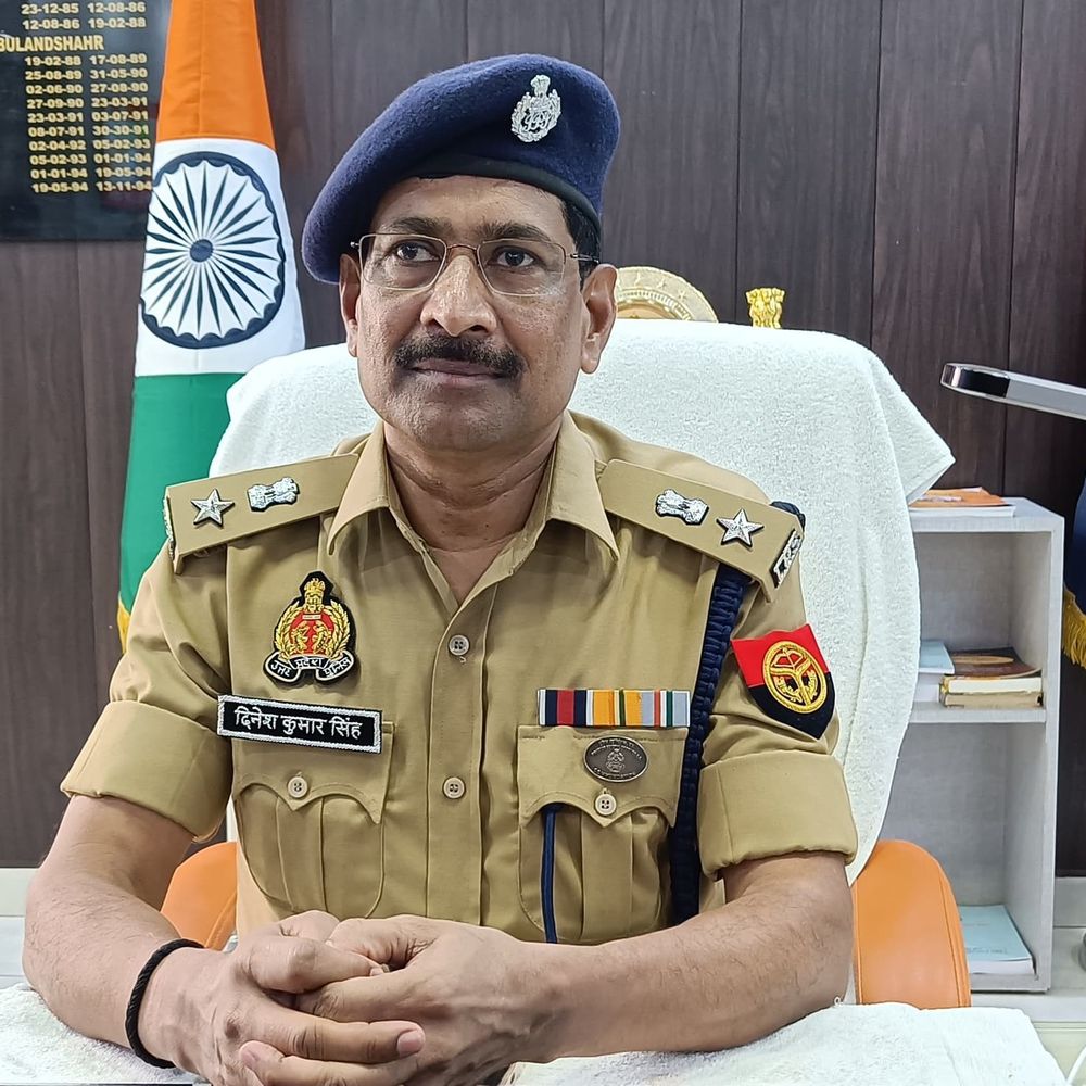 चौकी इंचार्ज समेत 3 पुलिसकर्मी निलंबित:बुलंदशहर में भ्रष्टाचार और कदाचार की शिकायतों पर SSP ने की कार्रवाई