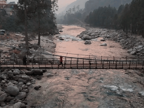 उत्तराखंड-गंगा-यमुना समेत 18 बड़ी नदियां गंदी, रिस्पना सबसे खराब:सीवर-टूरिज्म से बिगड़ी हालत, नैनीताल में नंधौर पर फैक्ट्रियों का असर