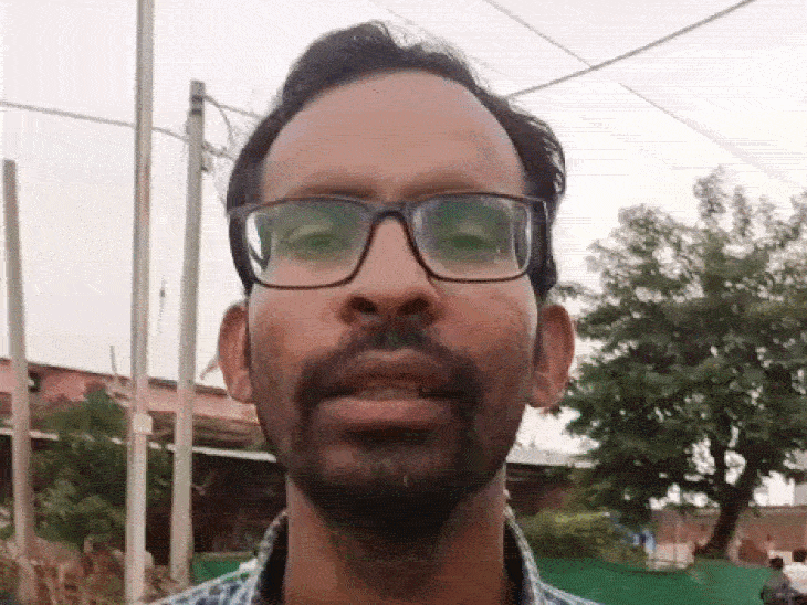 
                 आधी रात पुलिस ने सीएम हाउस से हटाया:सुबह फिर नीलम पार्क में जुटे नर्सिंग छात्र, बोले- आंदोलन खत्म नहीं और तेज करेंगे 
            
