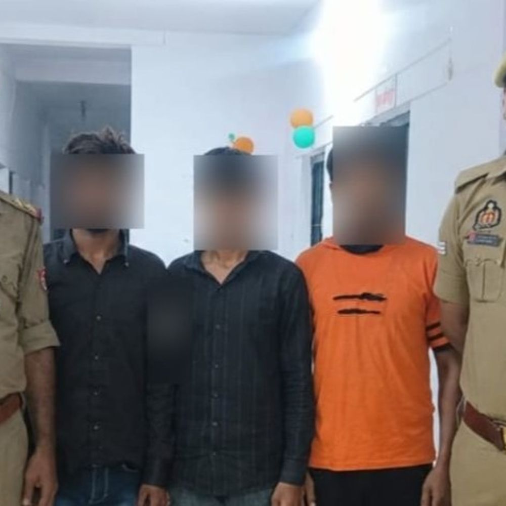 जीजा के घर युवक की हत्या करने वाले आरोपी गिरफ्तार:स्टेटस लगाने की वजह से हुआ था विवाद, तमंचा-कारतूस बरामद, 24 घंटे में हत्या का किया खुलासा