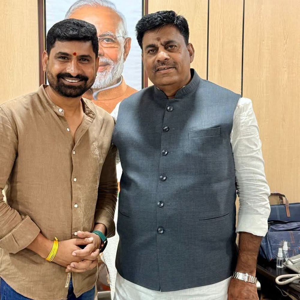 
                 बीजेपी युवा मोर्चा के 12 जिलाध्यक्ष घोषित:भोपाल ग्रामीण में वीरेंद्र, ग्वालियर रूरल में शिवराज यादव को कमान 
            