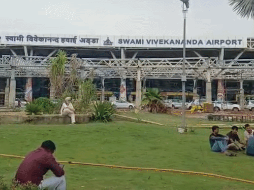 रायपुर एयरपोर्ट की जमीन का किसान ने ₹13000 करोड़ मांगा:पहले ₹3500 करोड़ क्लेम किया, सुप्रीम कोर्ट के निर्देश पर तहसीलदार करेगा अंतिम फैसला