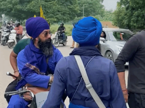 पंजाब बंद के PHOTOS:हाईवे पर गाड़ियों की कतार; प्रदर्शनकारी बोला- एक दिन घर नहीं टिक सकते; व्यक्ति बोला- मैं डॉक्टर हूं, जाने दो
