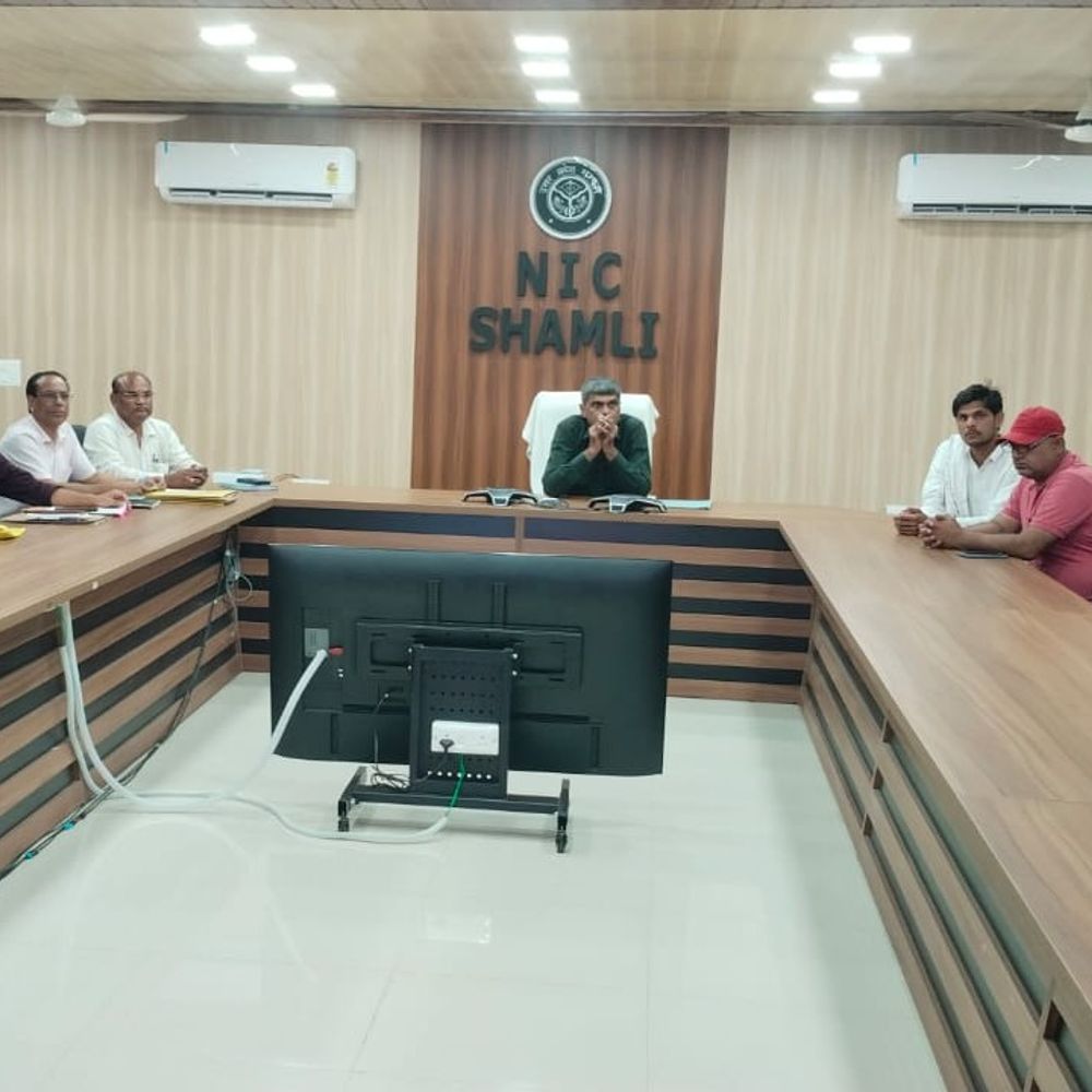 मिनी नंदिनी योजना के छह लाभार्थी चयनित:शामली में ई-लॉटरी से 3 महिला, 3 पुरुष किसान शामिल