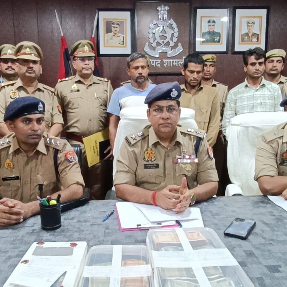 डिजिटल अरेस्ट से 42.30 लाख की ठगी:मंदिर के खाते में पहुंची रकम, दो आरोपी गिरफ्तार