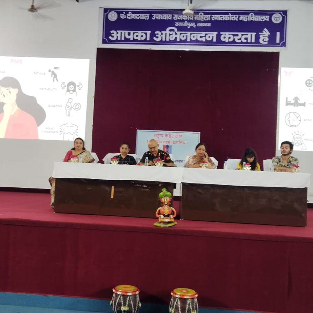 लखनऊ में मासिक धर्म स्वच्छता जागरूकता कार्यशाला:छात्राओं को बताए स्वच्छता के उपाय, 200 एनसीसी कैडेट्स को किया जागरूक