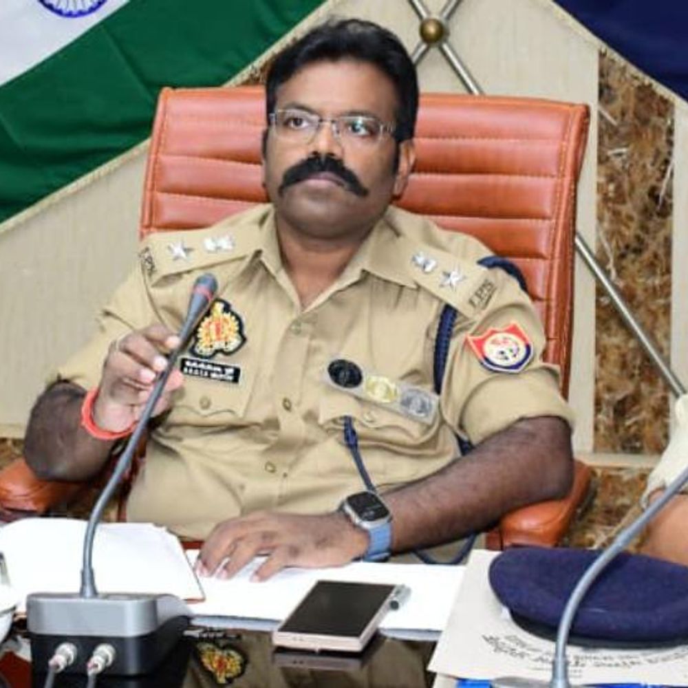 एसएसपी ने कहा- पुलिसिंग में अनुशासन पहली प्राथमिकता:पहली परिचय मीटिंग में थानेदारों को परखा, लोहियानगर, लिसाड़ीगेट थानों को लेकर की चर्चा
