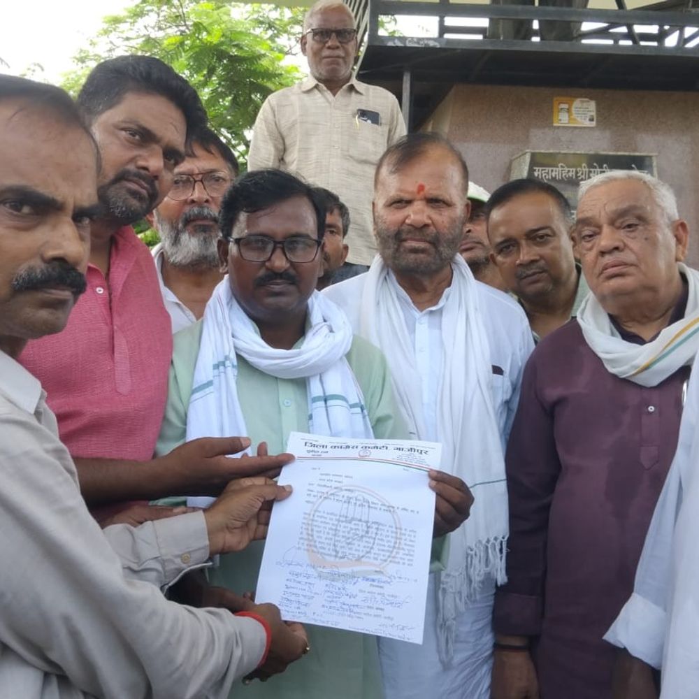 राष्ट्रगान अपमान मामले पर कांग्रेस का हल्लाबोल:विधानसभा अध्यक्ष सतीश महाना के खिलाफ FIR और इस्तीफे की मांग
