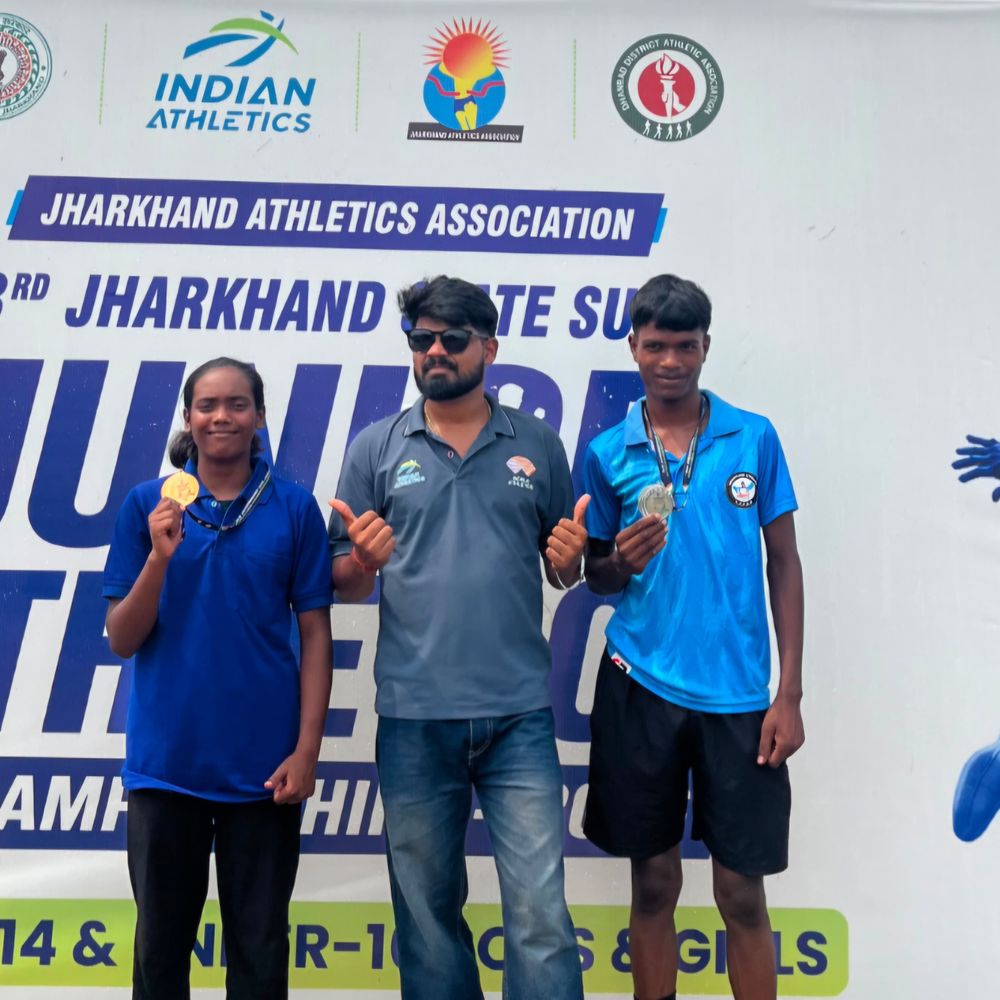 राज्य स्तरीय खेलकूद प्रतियोगिता में लोहरदगा के खिलाड़ियों को गोल्ड, सिल्वर और ब्रॉज मेडल मिला