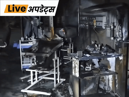 भास्कर अपडेट्स:महाराष्ट्र के अमरावती में जिला अस्पताल के चाइल्ड केयर यूनिट में आग, 3 नवजातों की मौत; 39 बच्चे भर्ती थे