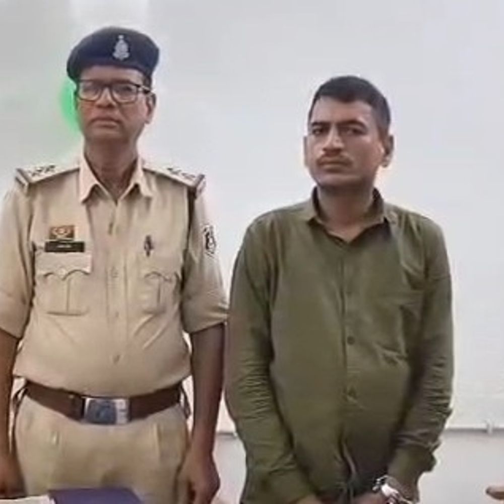 जीआरपी ने पावर हाउस स्टेशन से पकड़ा अंतरराज्यीय ठग:पहले दोस्ती फिर आर्मी जवान का एटीएम का पिन देखा, ट्रेन में कार्ड चुराया और निकाल लिए 97,500 रुपए