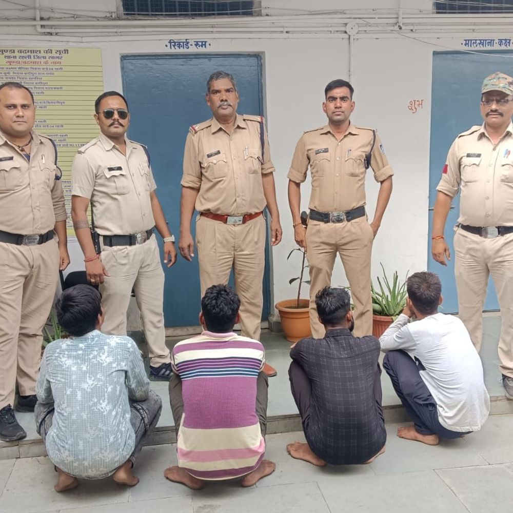 सागर में ऑडिटोरियम निर्माण स्थल से सरिए चोरी:3 आरोपी और एक नाबालिग गिरफ्तार; ऑटो जब्त, वारदात में एक नाबालिग भी शामिल