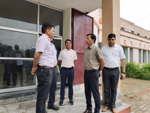 निर्वाचन तैयारियों को लेकर अधिकारियों की बैठक:चुनावी व्यवस्थाओं की हुई समीक्षा, समय पर काम पूरा करने के निर्देश